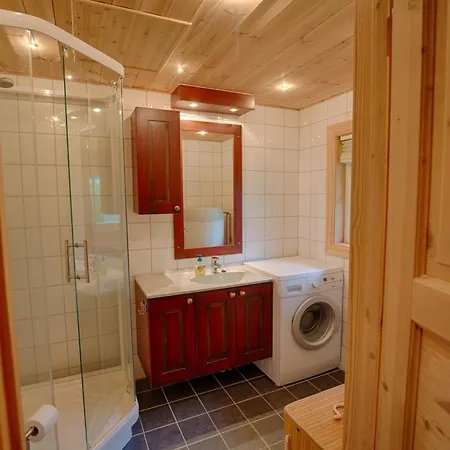 Chalet Peaceful Close To Center&nature