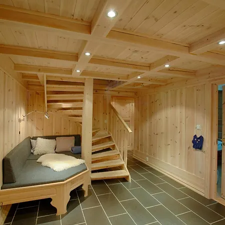 Peaceful Close To Center&nature Chalet *